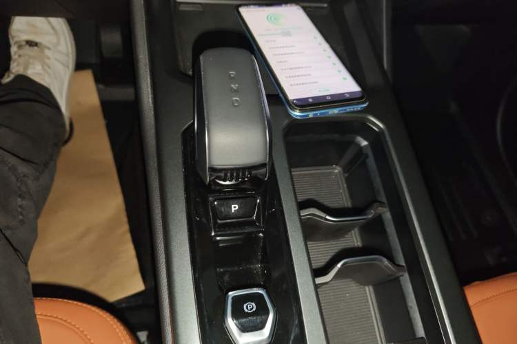 Used Geely Auto Haoyue L 2024 2.0T DCT Flagship Version
