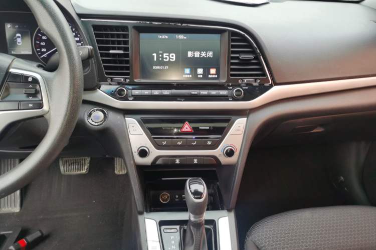 Used Hyundai Elantra 2016 1.6L Automatic ZhiXuan – Elite Version