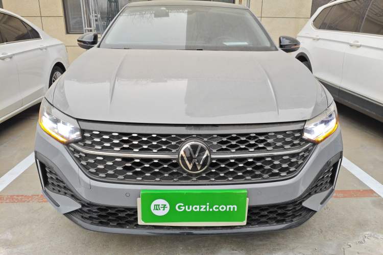 Used Volkswagen Lavida 2023 300TSI DSG Starry Sky Elite Edition
