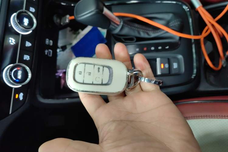 Used Honda Breeze 2023 240TURBO Two-Wheel-Drive Luxury PRO 7-Seater
