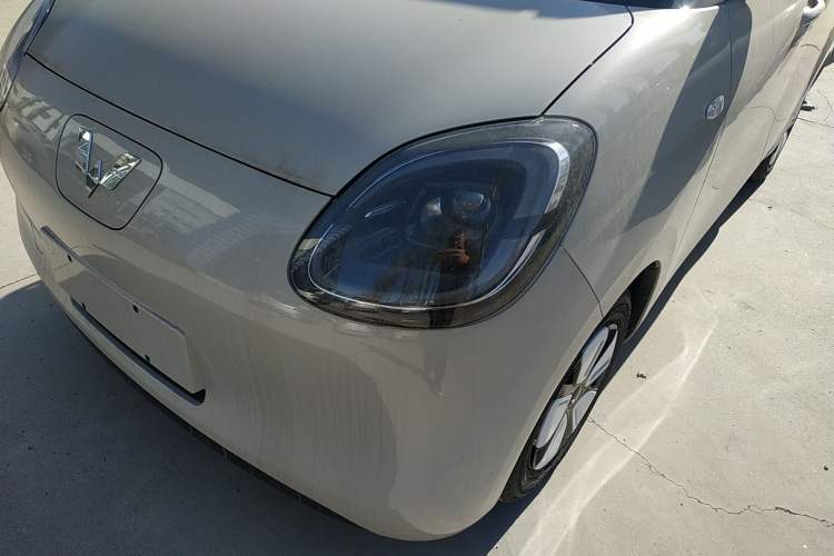 Used Wuling Hongguang MINIEV 2025 Four-Door Version Advanced Edition
