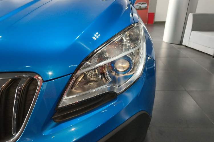 Used Buick Encore 2015 1.4T Automatic Two-Wheel Drive Urban Elite Version