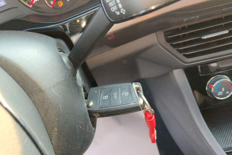 Used Volkswagen Bora 2021 1.5L Automatic Comfort Smart Connect Edition
