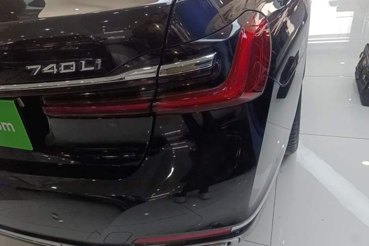 Used BMW 7 Series 2019 Restyled 740Li Leading Luxury Package
