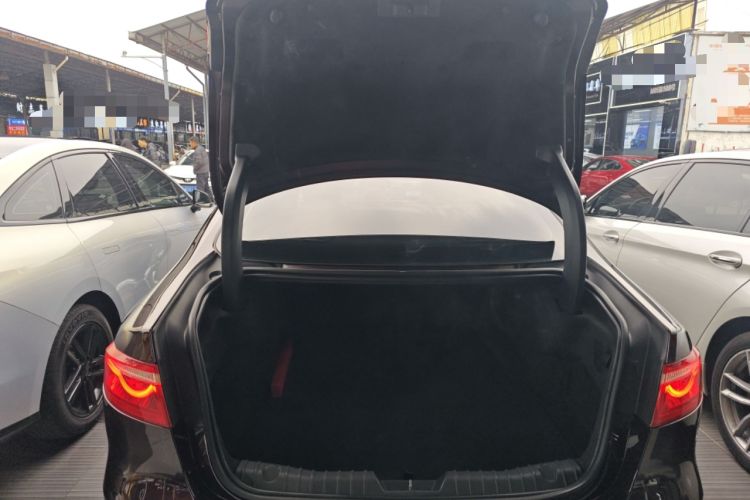 Used Jaguar XFL 2018 XFL 2.0T 250 PS Luxury Edition