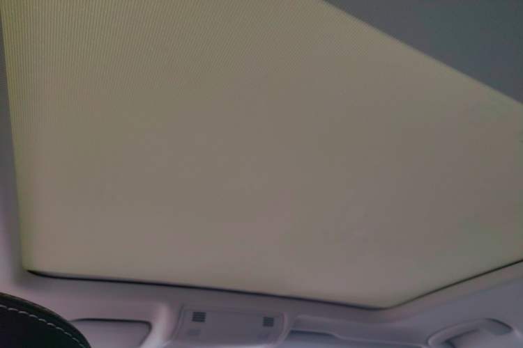 Used Volkswagen Tayron 2023 300TSI Two-Wheel-Drive Luxury Plus Advanced Edition
