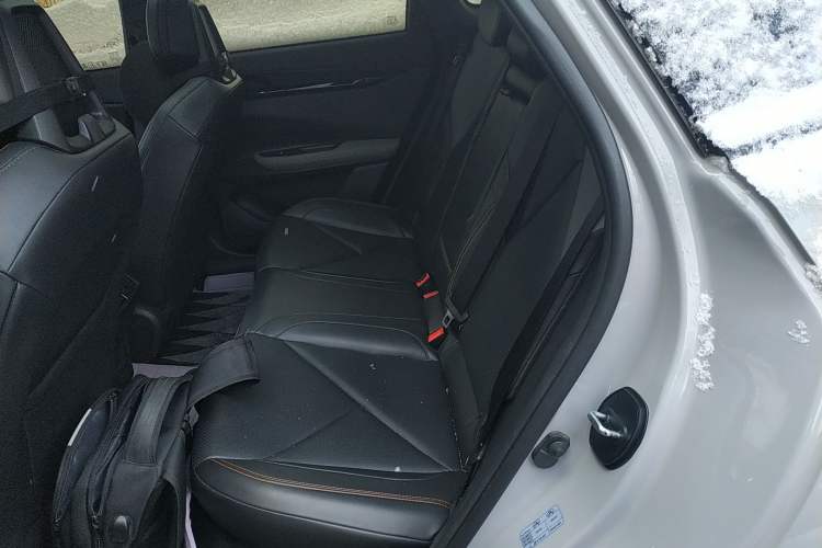 Used Changan UNI-V 2022 1.5T Prestige Version