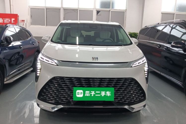 Used Buick Century 2025 2.0T Seven-Seater Yinshi Edition
