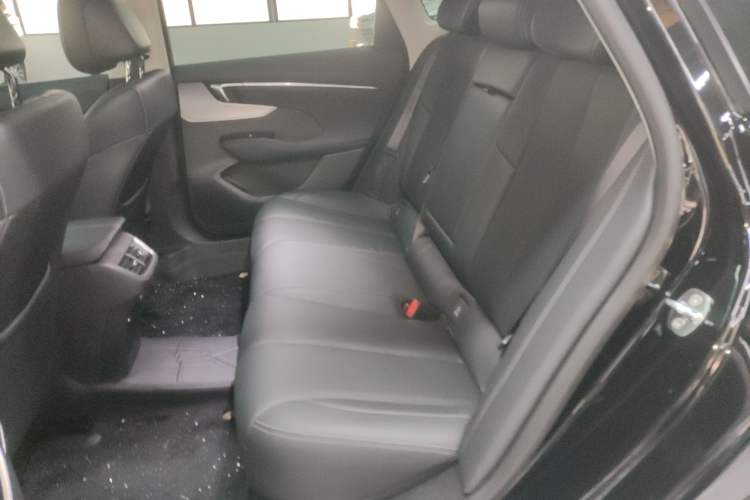 Used Buick LaCrosse 2025 28T Platinum Edition