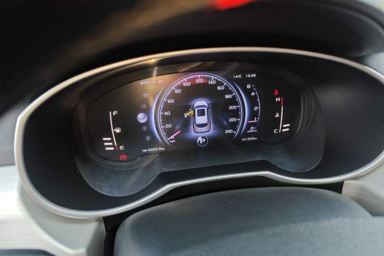 Used Geely Auto Emgrand X7 Sport 2018 1.8TD Automatic Two-Wheel Drive Smart Connect 4G Internet Edition