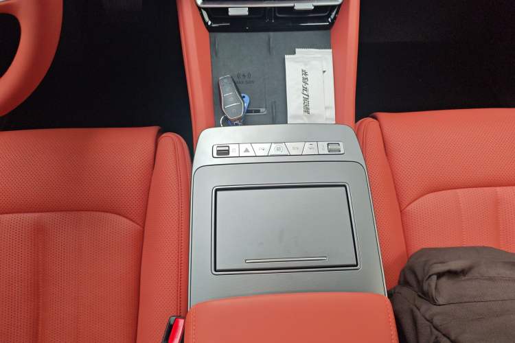 Used BYD Tang L 2025 EV 600KM All-Wheel-Drive LiDAR Flagship Model