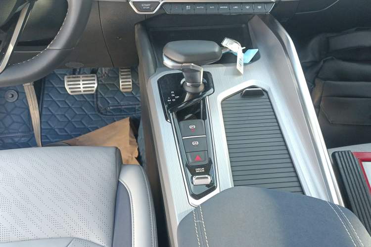 Used Geely Auto Preface 2021 2.0TD Luxury Version
