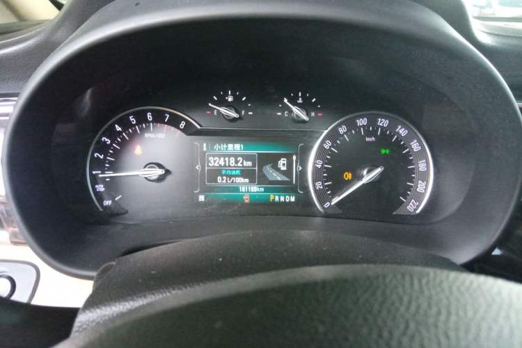 Used Buick GL8 2018 ES 28T Luxury Model China VI Standard
