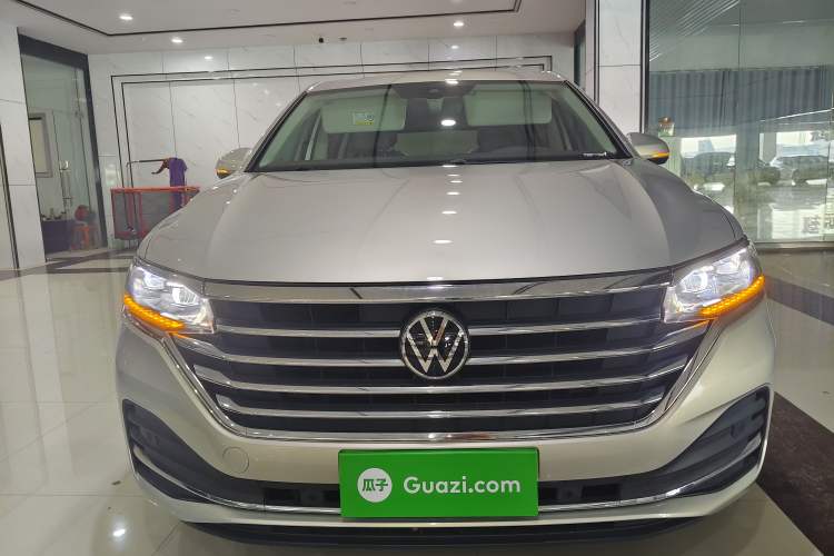 Used Volkswagen Viloran 2024 330TSI Luxury Edition
