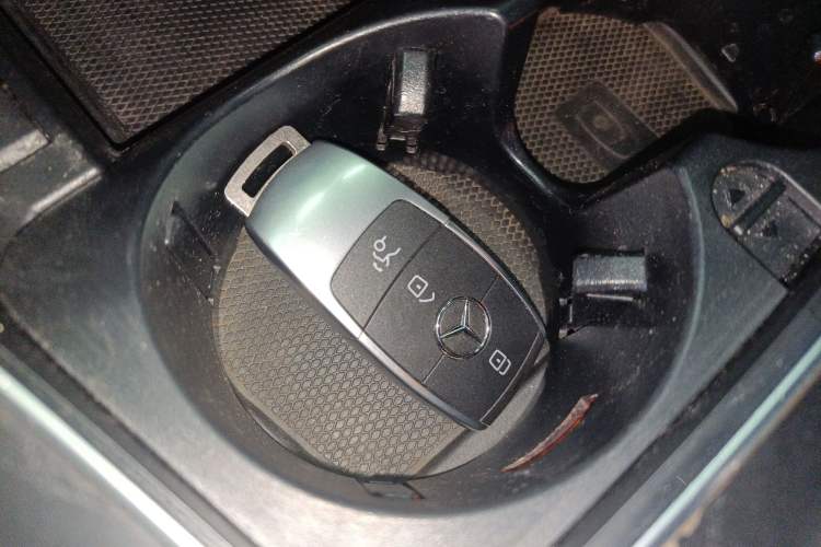 Used Mercedes-Benz C-Class 2019 C 180 L Fashion Edition Sport Version
