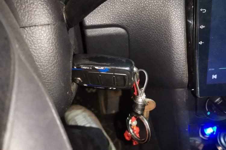 Used Volkswagen Polo 2016 1.4L Manual Fashion Model