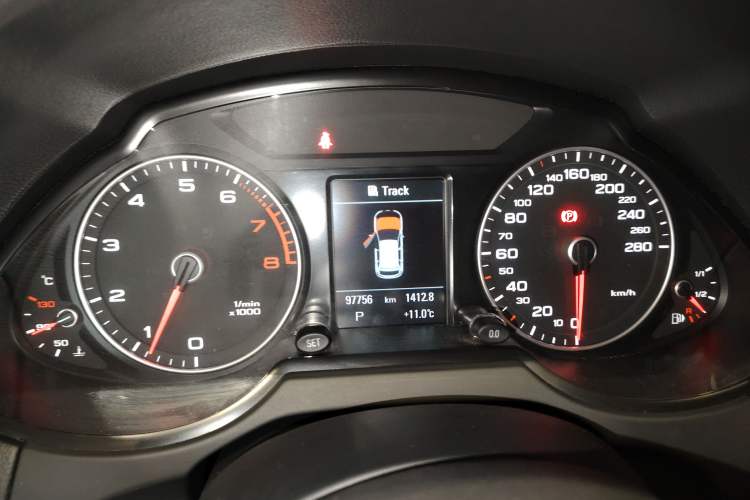 Used Audi Q5 2017 40 TFSI Comfort Model