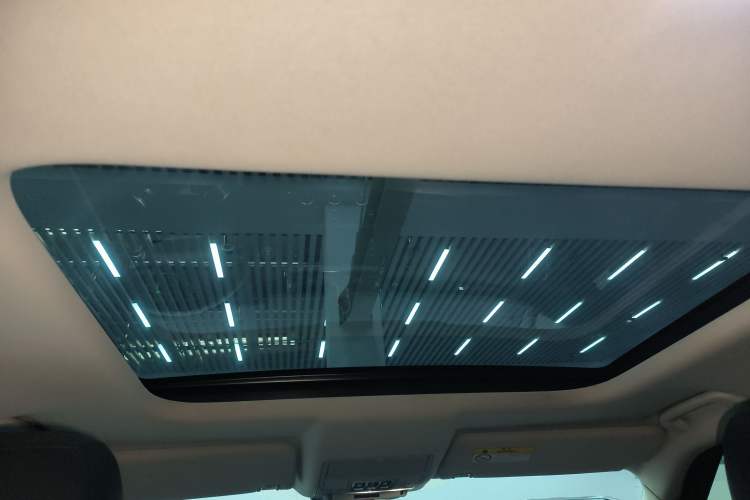 Used Land Rover Discovery 2017 3.0 SC V6 SE