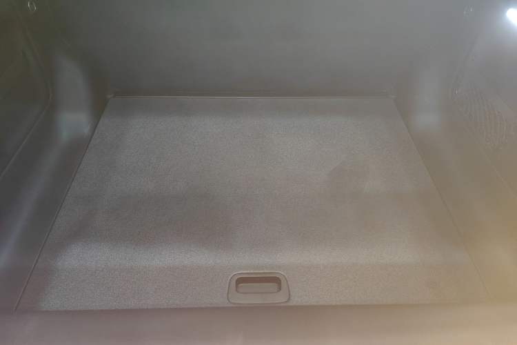 Used  E07 2025 All-Electric 4x4 90kWh Ultra High-Performance Edition
