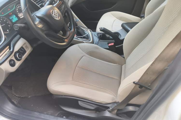 Used Buick GT 2016 15N Automatic Entry-Level Trim
