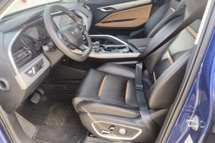 Used Geely Auto Monjaro New Energy 2019 Updated Version 400T Yuxingzhe Pure Electric Range of 80 KM