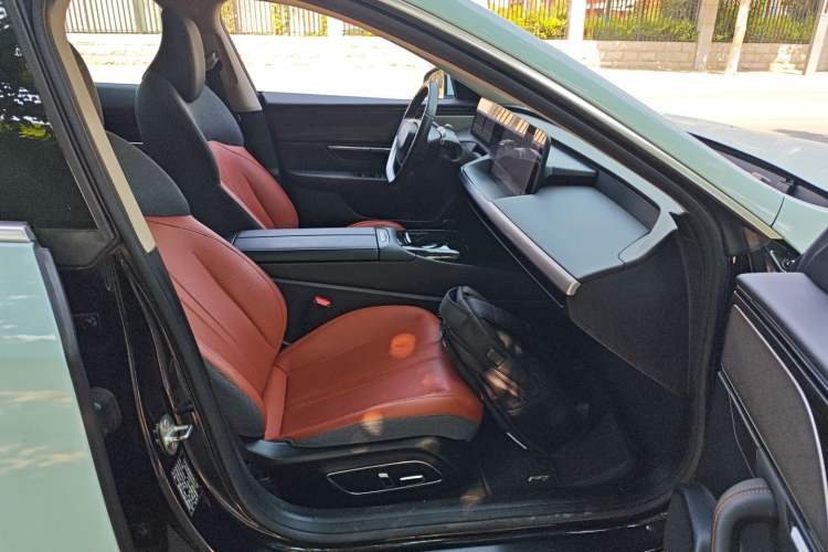 Used XPeng P7 2020 Rear-Drive Long-Range Smart Drive Version
