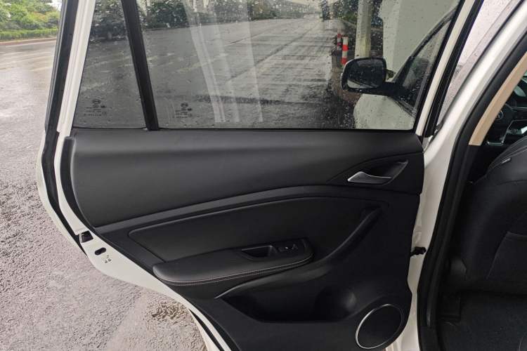 Used BYD Song 2021 Classic Edition 1.5T Automatic Elite Model
