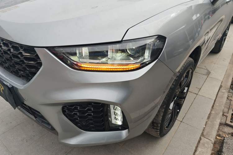 Used Wey VV5 2017 2.0T Flagship Edition
