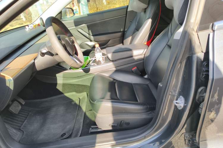 Used Tesla Model 3 2019 Standard Range Rear-Drive Upgraded Version
