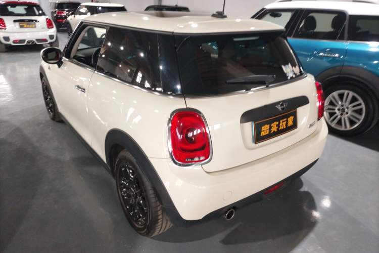 Used  MINI 2019 1.5T ONE