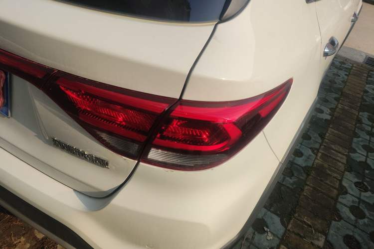 Used Kia KX Cross 2017 1.4L AT GLS