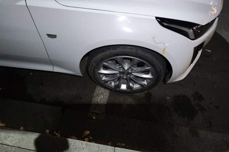 Used Cadillac CT5 2021 28T Luxury Version
