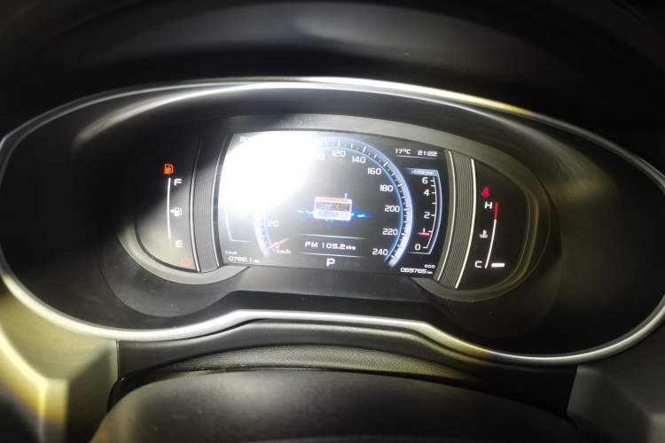 Used Geely Auto Emgrand X7 Sport 2016 1.8TD Automatic ZhiZun Version
