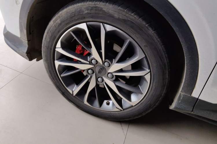 Used Geely Auto Coolray 2019 Sport Model 260T DCT Battle China V Standard
