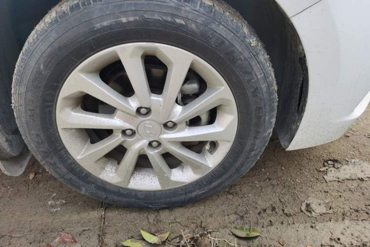 Used Hyundai Verna 2016 1.4L Manual Cool Edition GLS
