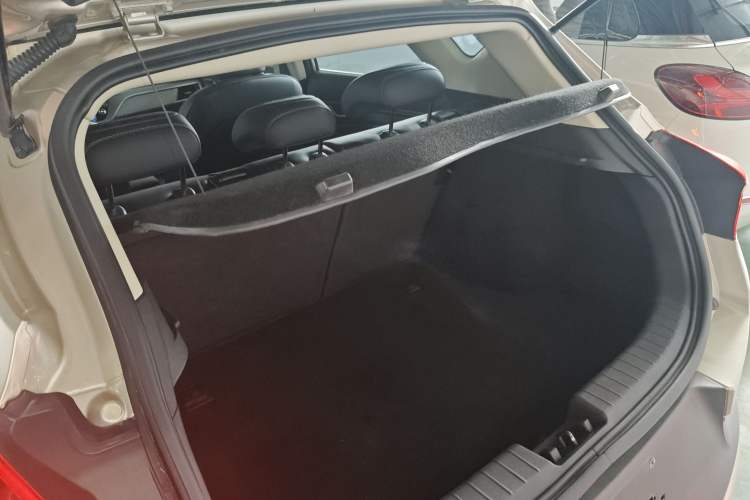 Used Geely Auto Emgrand GS 2016 Sport Edition 1.3T Automatic ZhenShang Model
