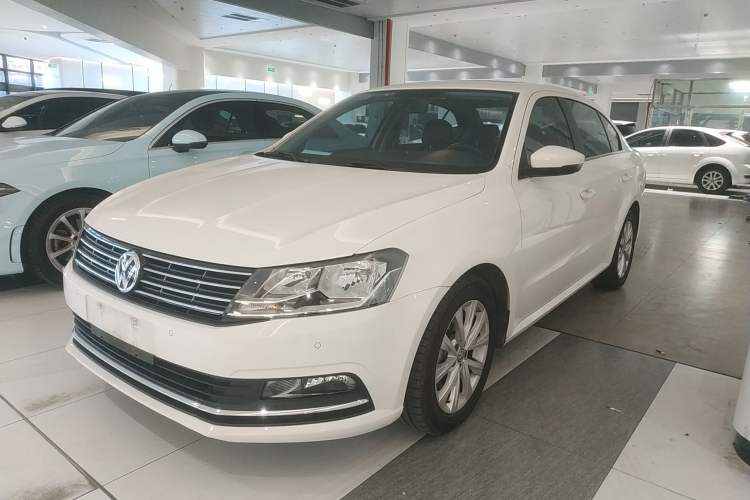 Used Volkswagen Lavida 2015 230TSI DSG Comfort Edition

