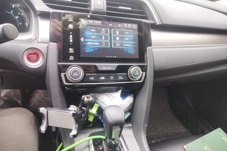 Used Honda Civic 2016 220TURBO CVT Luxury Edition