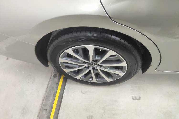 Used Lexus ES 2022 200 Luxury Edition
