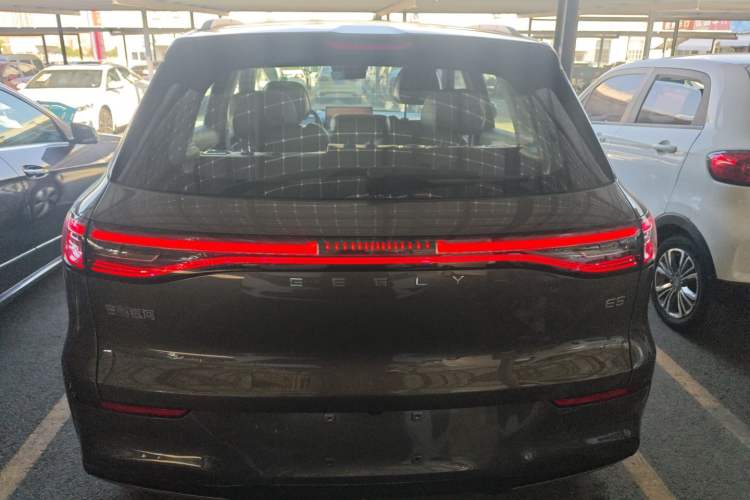 Used  E5 2024 530km Starship Edition
