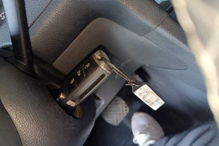 Used Volkswagen Golf 2017 230TSI Automatic Comfort Edition – Celebrating Milestone of One Million Units
