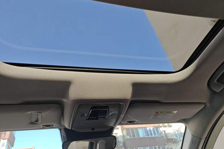 Used BYD Song Pro New Energy 2019 EV High-Power Long-Range Flagship Model
