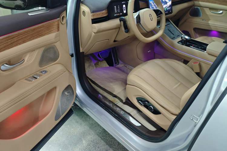 Used Hima AITO M7 2024 1.5T Intelligent Driving 4WD Max Edition 5 Seats