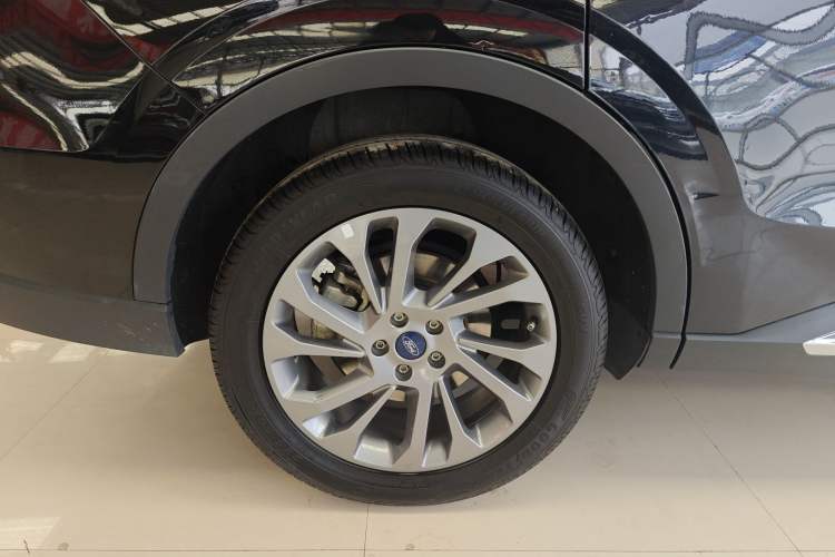 Used Ford Equator 2021 EcoBoost 225 Premier 6-Seater
