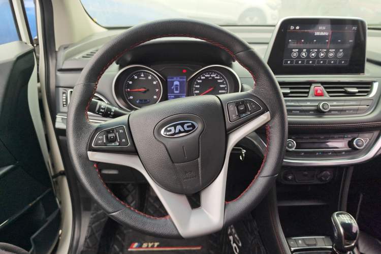 Used  Refine S3 2017 1.5L Manual Luxury Smart Model
