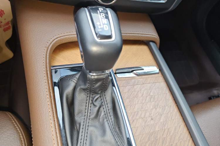 Used Volvo S90 2020 T5 Zhiyuan Luxury Edition