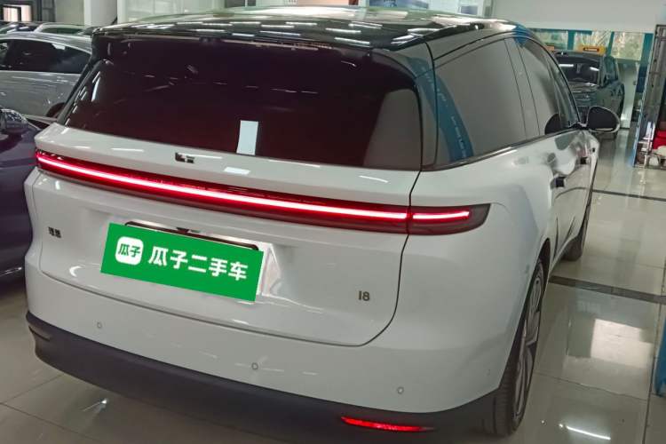 Used Li Auto Li Auto i8 2025 Standard Edition
