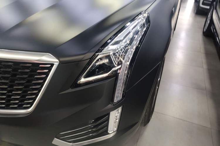 Used Cadillac XT5 2020 28T Luxury Version