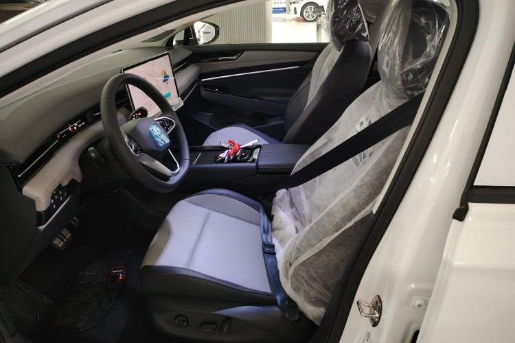 Used Volkswagen ID.7 VIZZION 2024 AIR model