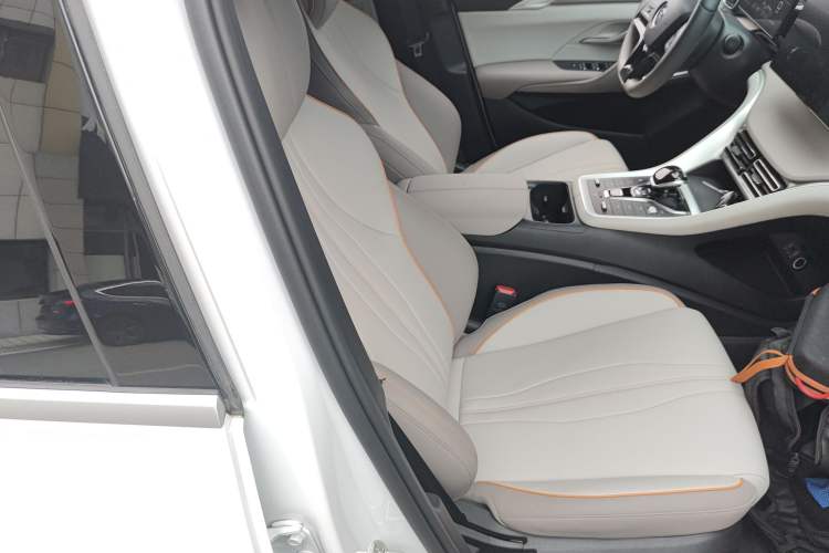 Used BYD Song Pro New Energy 2023 Champion Edition DM-i 110KM Beyond Model
